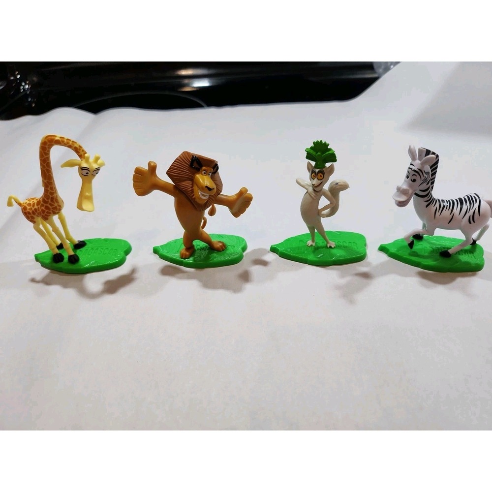 Madagascar Mattel Micro Collection Toy Figurines Lot of 4, Perfect Cake Toppers